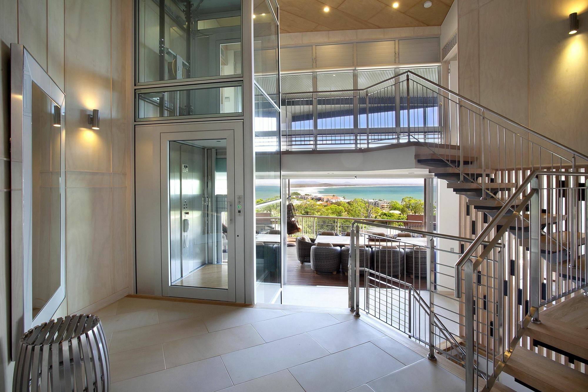 Peppers Noosa Resort And Villas Eksteriør billede Residential elevator