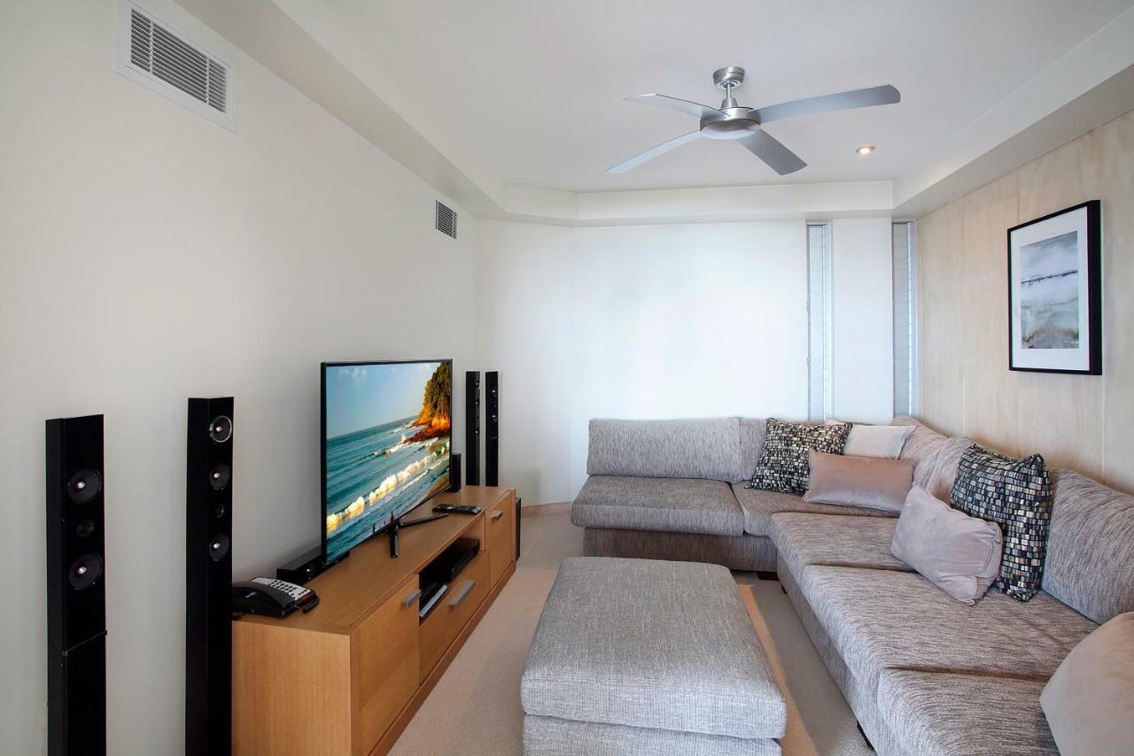 Peppers Noosa Resort And Villas Eksteriør billede A home theater